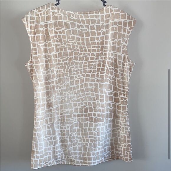 Calvin Klein Animal Print Top Size Large - Picture 4 of 4